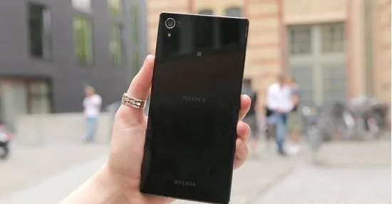 Причини, поради които трябва да закупите Xperia Z5 Premium