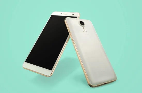 Нов Doogee F7