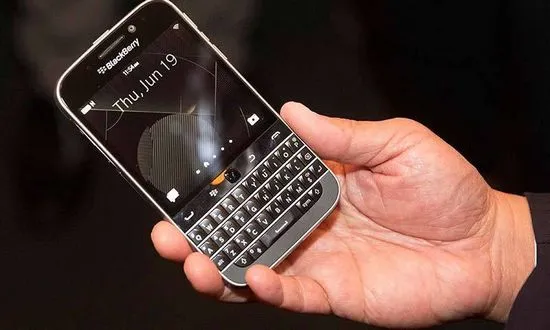 BlackBerry Classic цена