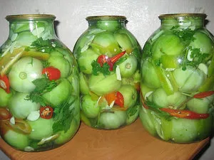 Зелени домати през зимата, без стерилизация и стерилизация като консерви у дома
