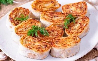 Rețete pentru gătit chifle delicioase pita cu umplutură de carne