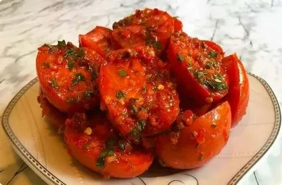 Корейски домати за зимата - най-вкусните рецепти в кутии