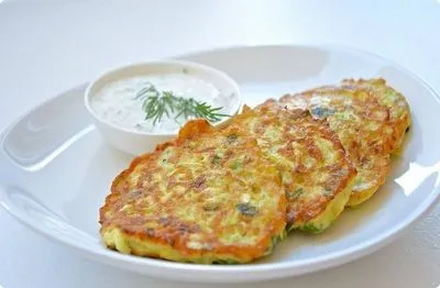 Пърженки с тиквички - най-вкусната рецепта за пърженки с тиквички