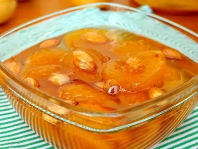 Dulceata de caise fara