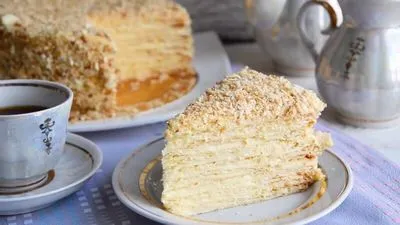 Tort clasic Napoleon, cele mai delicioase și simple rețete ale epocii sovietice