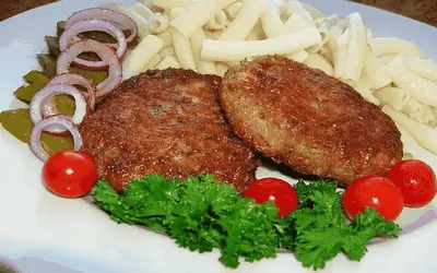 Cotlet din carne tocată, rețete de gătit cotlet cu ingrediente originale