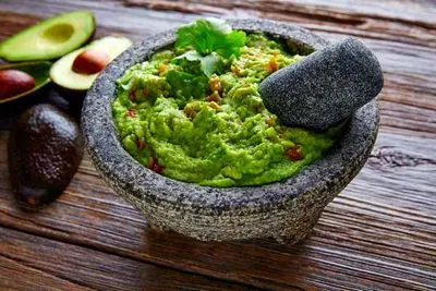 Ce este sosul guacamole, rețete simple și delicioase de bricolaj