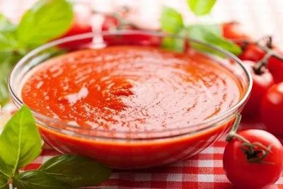 Rețete de ketchup de roșii pentru iarna acasă