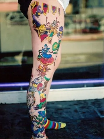 100 tatuaj bazat pe Alice in Wonderland