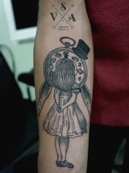 100 tatuaj bazat pe Alice in Wonderland