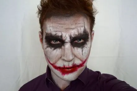 Machiaj în stilul Joker pentru Halloween