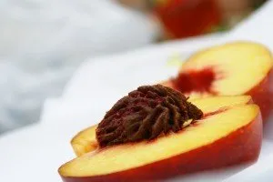 Proprietățile utile ale nectarinei