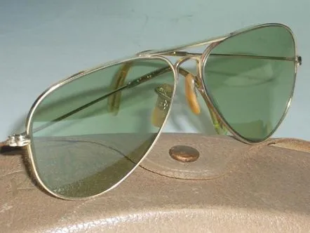 Ray-Ban Aviator, povestea unei legende