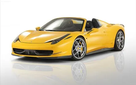 Prezentare generală Ferrari 458 Spider este un roadster italian rafinat