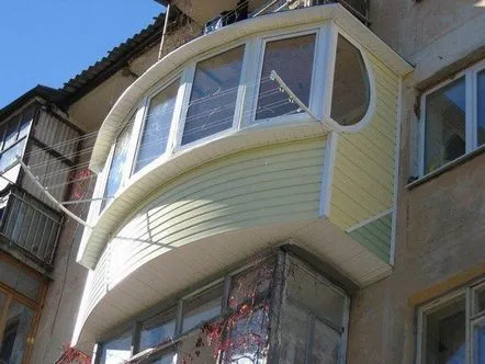 Cum să acoperiți balconul, alegerea materialului