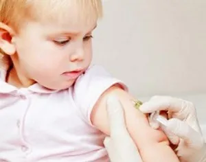 Vaccinarea unui copil mic pro și contra