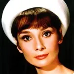 10 secrete de frumusețe de la Audrey Hepburn