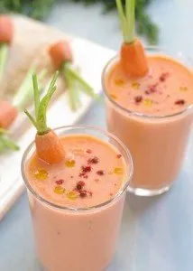 Să slăbim cu cocktail-uri delicioase dietetice cu smoothie