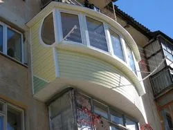 Învelim balconul sau loggia