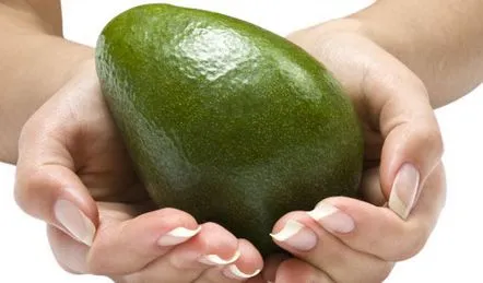 Rețete de mască de păr cu avocado