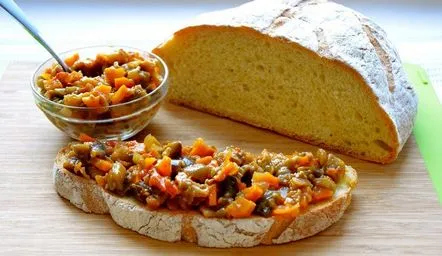 Caviarul de legume este un fel de mâncare sănătos cu legume 5