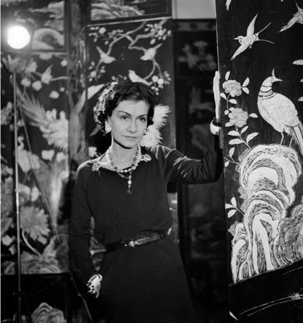 Semne secrete în opera lui Gabrielle Chanel