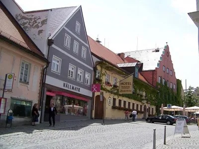 Dachau - egy ősi város Dél-Bajorországban