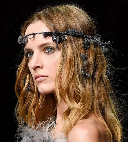 Cele mai bune accesorii de la Paris Haute Couture Week