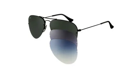 Colecția de ochelari de soare Flip Out de la Ray-Ban