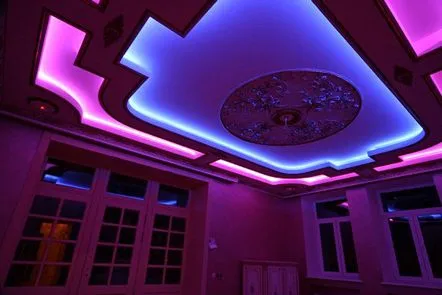 Iluminare cu bandă LED, principii și caracteristici de instalare cu propriile mâini