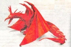 Dragon origami din hârtie