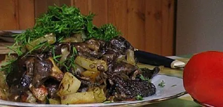 Briofite prăjite cu cartofi, smântână, carne, în salată, caracteristici ale prăjirii