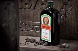 Как правилно да пиете Jaegermeister