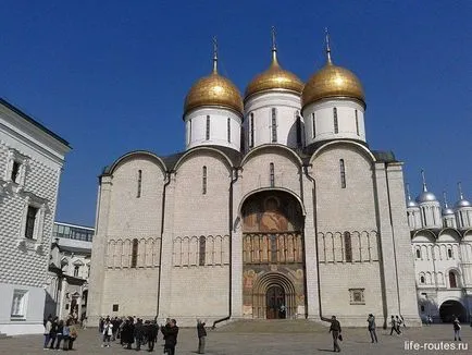 Látnivalók Moszkva Kreml - templomok, tornyok, paloták, a Pátriárka Palace