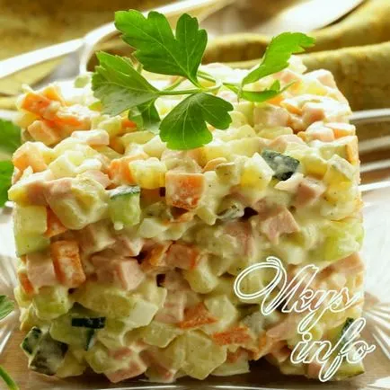 Salata cu pui si Anas Salata cu pui si Anas