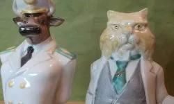 Ea e calul el pisica Ea e calul el pisica