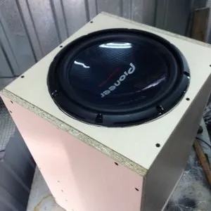 Cum se calculează caseta pentru subwoofer
