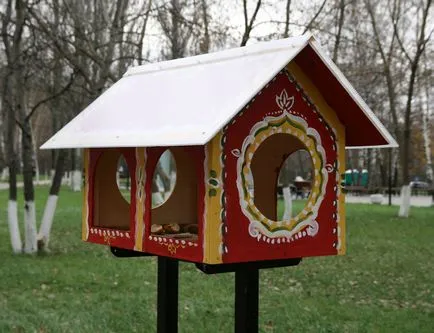 Efectuarea fermelor de păsări cu propriile lor mâini