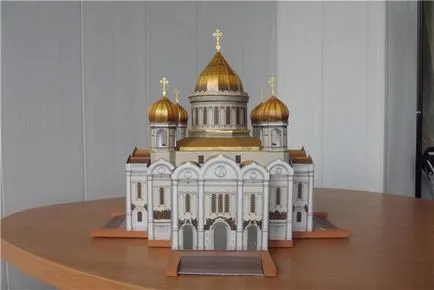 Biserica din hârtie cu propriile mâini Biserica din hârtie cu propriile mâini