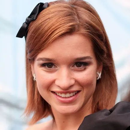 Deoarece culoarea parului de la Ksenia Borodina