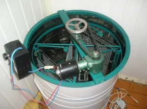 Extractor cu mâinile lor