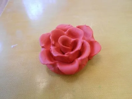 Cum sa faci o floare din plastilină
