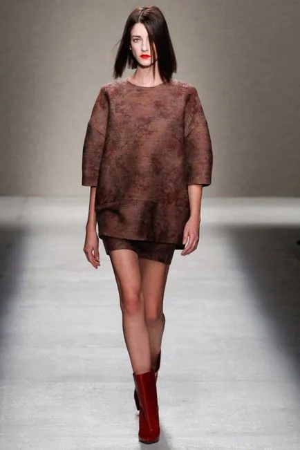 Cum de a purta un cardigan Cum de a purta un cardigan