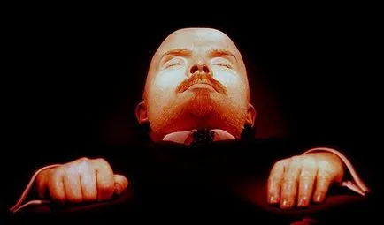 Lenin în mausoleu