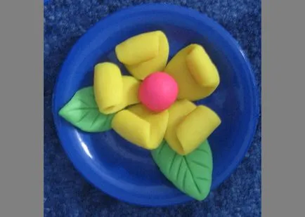 Cum sa faci o floare din plastilină
