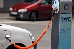 Deoarece motorul este