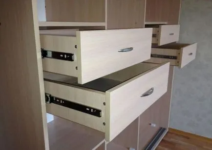 Cum se instalează caseta de ghidare
