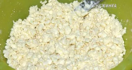 Lui mâini produse de patiserie puf Lui mâini produse de patiserie puf
