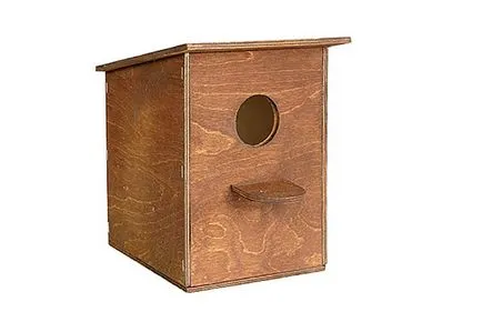 Birdhouse cu desenul lor mâini Birdhouse cu desenul lor mâini