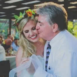 Danseaza cu mama mea la nunta